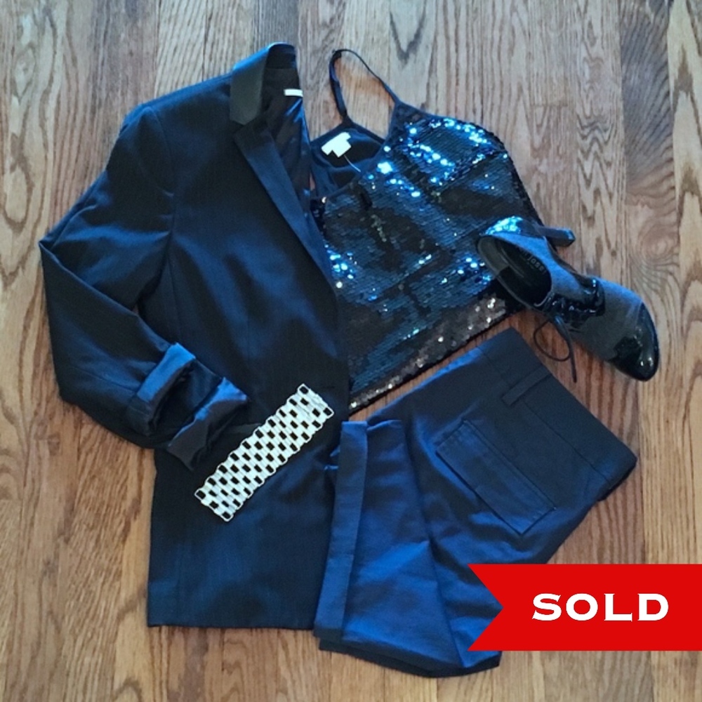 SOLD Banana Republic Blue Bermuda Shorts SOLD
